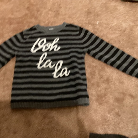 Old Navy Black and Gray Striped Kids Sweater - Picture 1 of 3